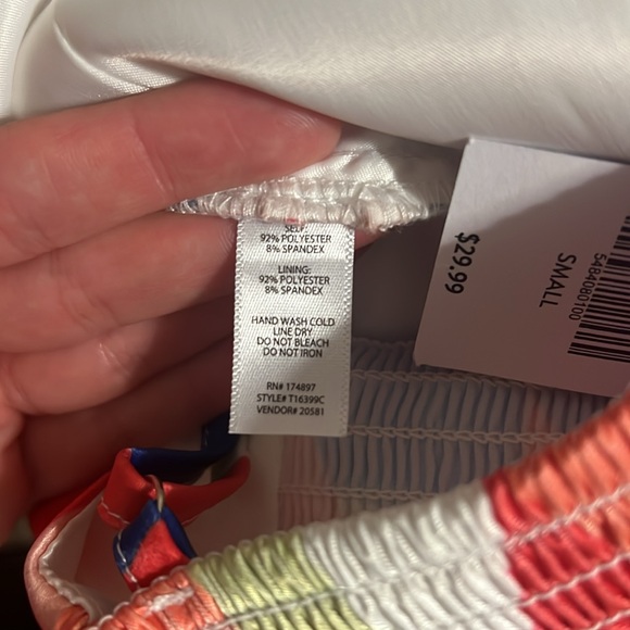 Multi Colored Crop Top - Picture 5 of 5